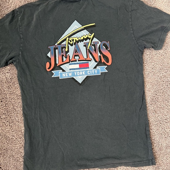 Vintage short sleeve Tommy Jeans t-shirt - Picture 2 of 2